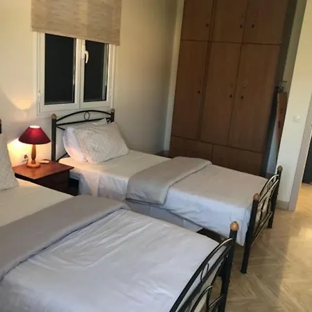 Апартаменты Relaxing Rural Retreat In Mainland Greece *